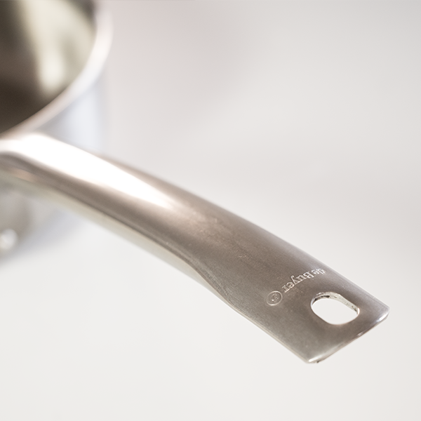 La sauteuse de 24 cm